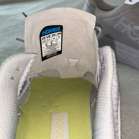 HOKA One One Carbon X 2 ‘Nimbus Cloud’ Size 10 - Picture 6 of 10